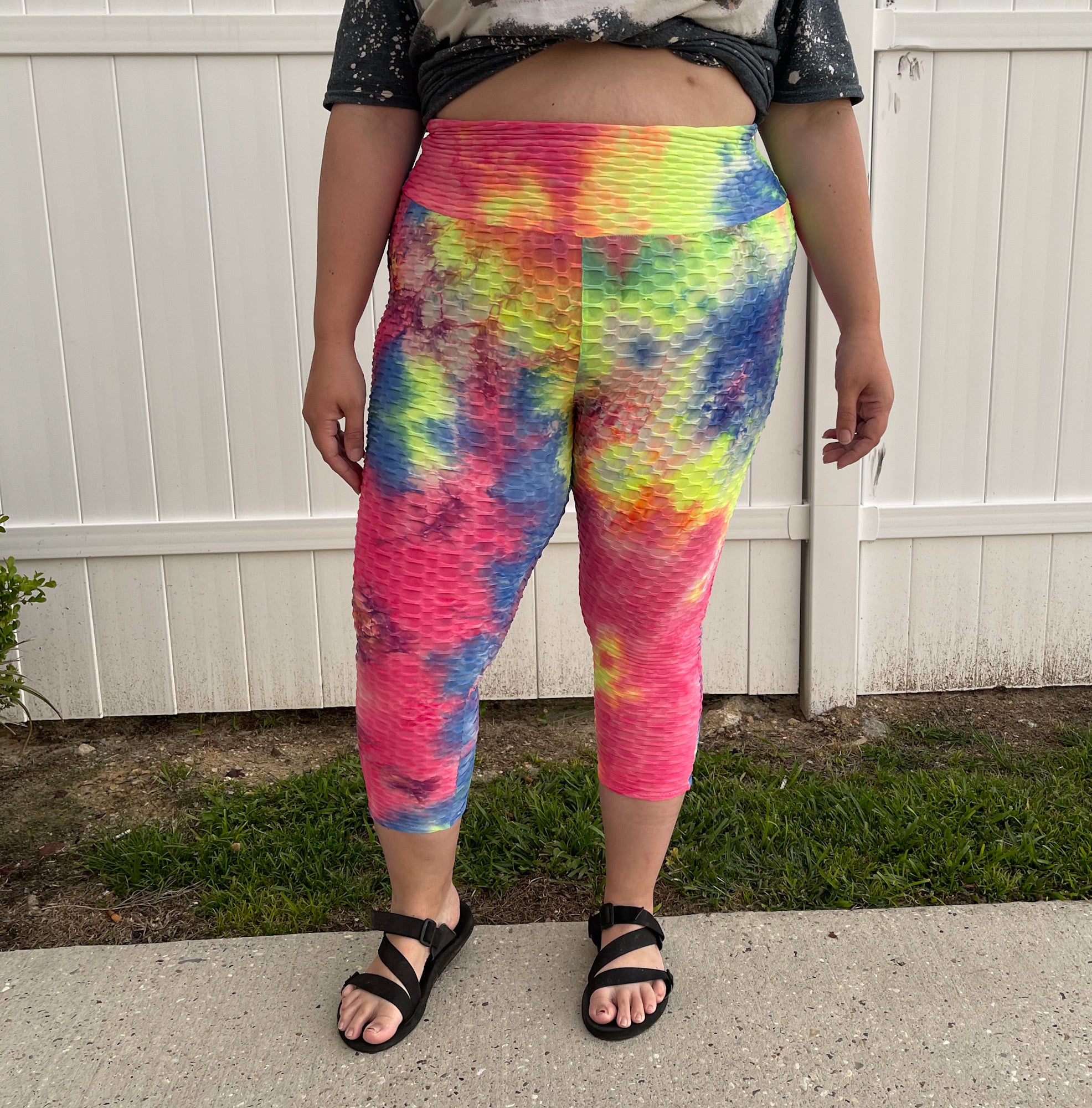 Nothing says fitness motivation like a new pair of leggings. Pattern is the  Super G from Greenstyle Creations. : r/sewing
