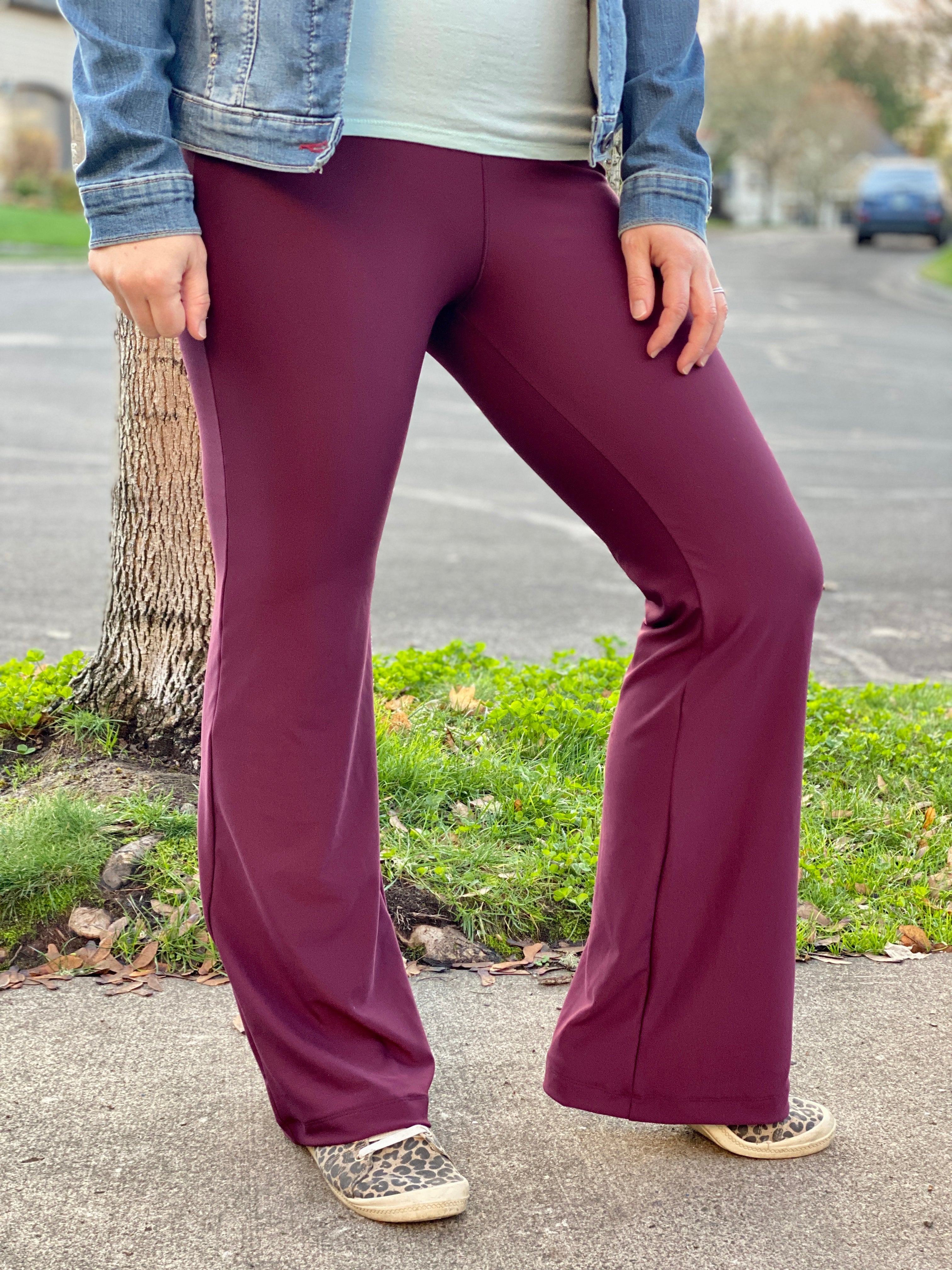 Groove Ribbed Flared Leggings- Hot Pink